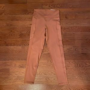 NWT AMERICAN EAGLE “THE EVERYTHING POCKET LEGGING”